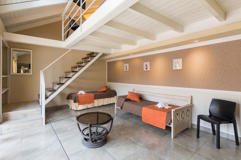 Club House Hotel Villa Carlos Paz Luaran gambar